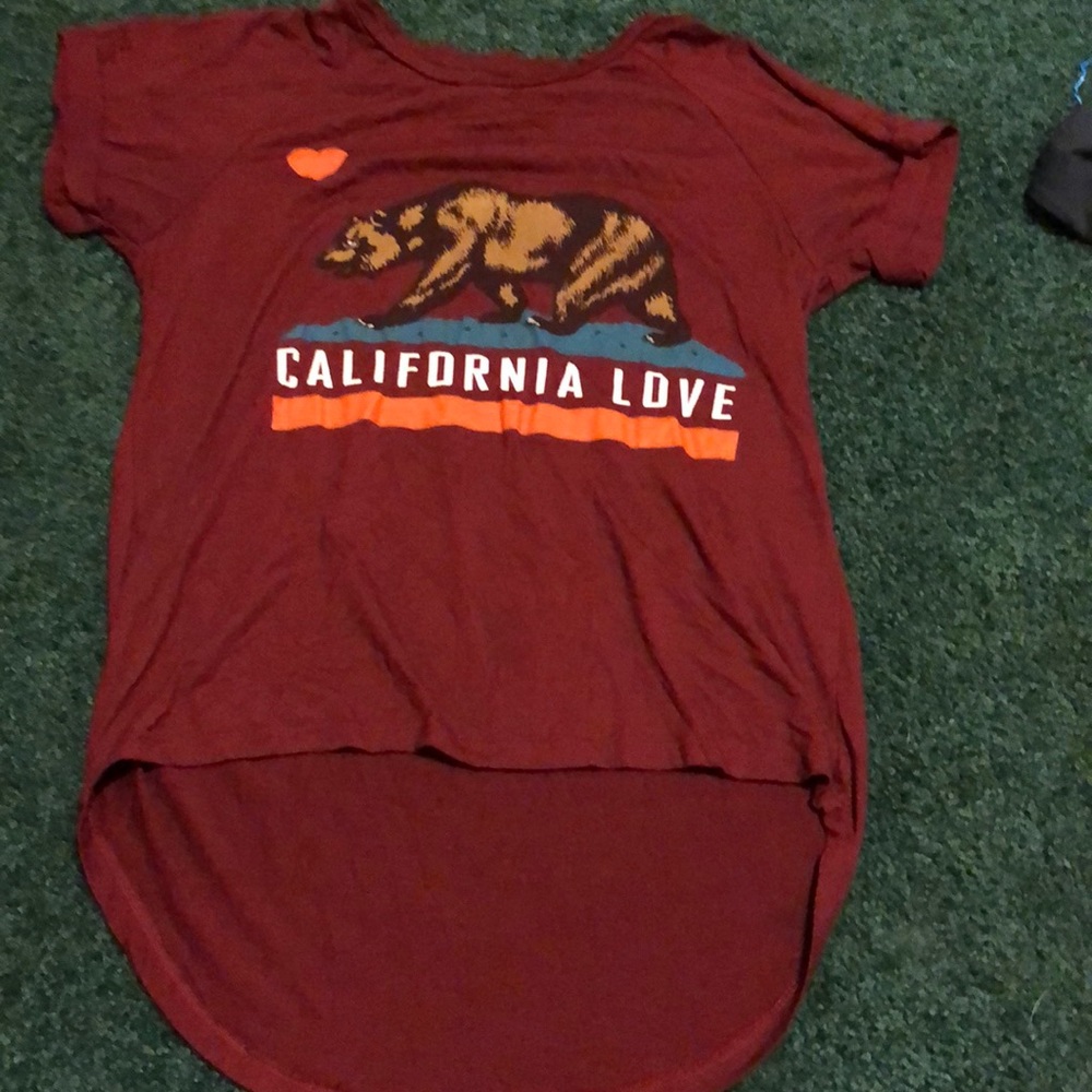Maroon T-shirt
